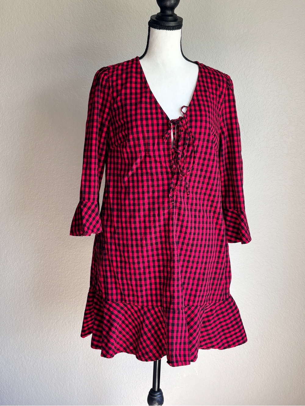 Time and Tru Red and Black Plaid Tie-Front Mini Dress women’s M